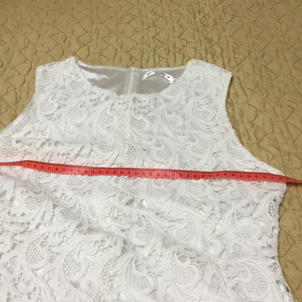 Lace top,size M - Picture 7 of 7
